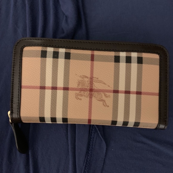 Burberry wallet - Picture 5 of 5